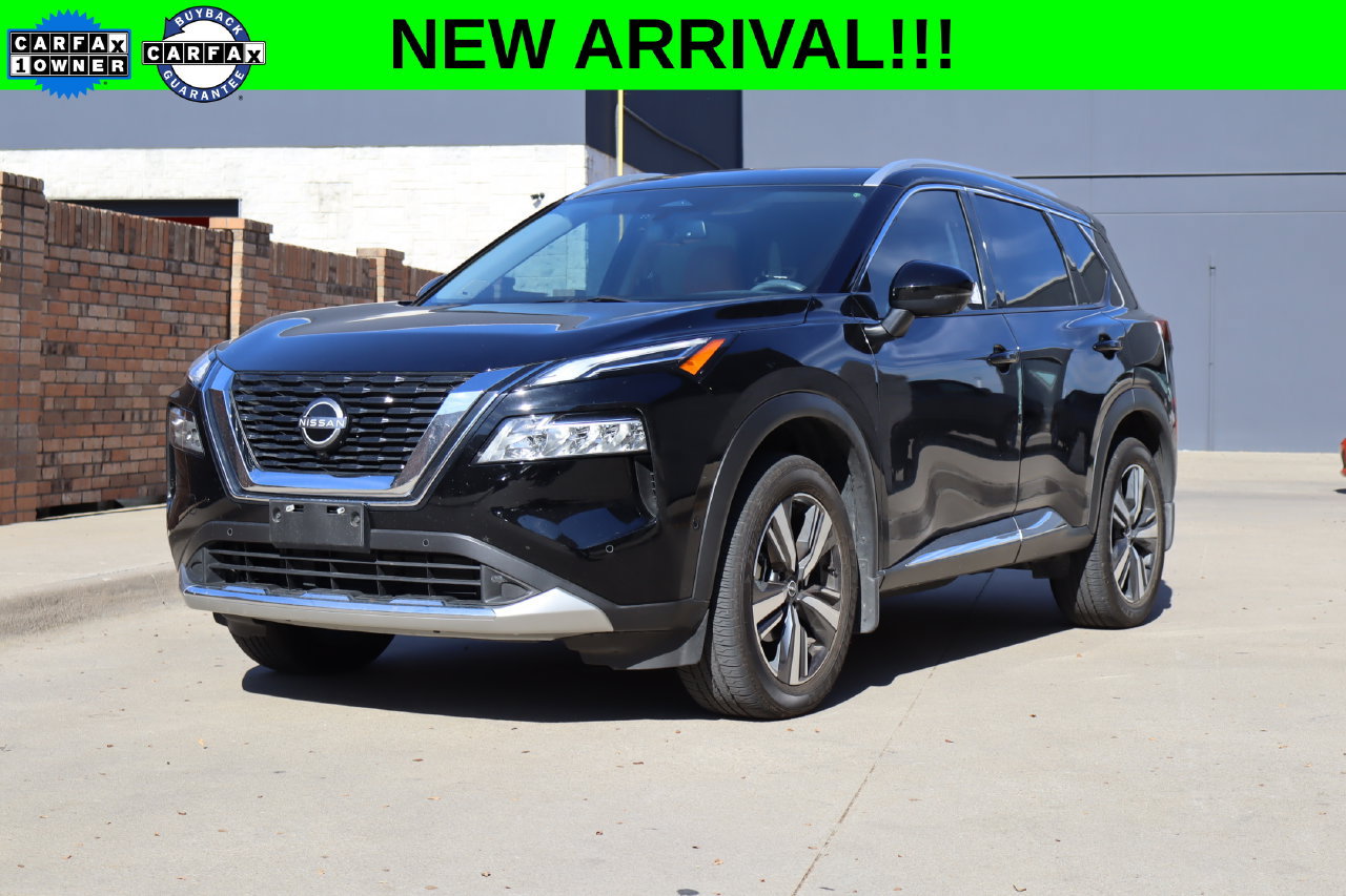 Used 2023 Nissan Rogue Platinum FWD image 1