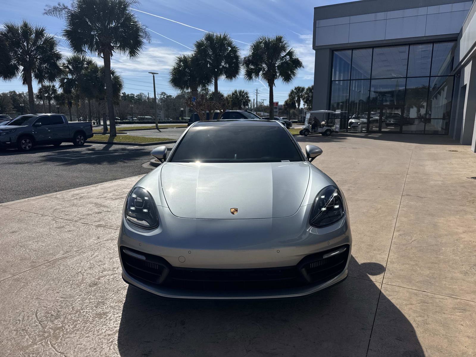 Used 2021 Porsche Panamera image 8