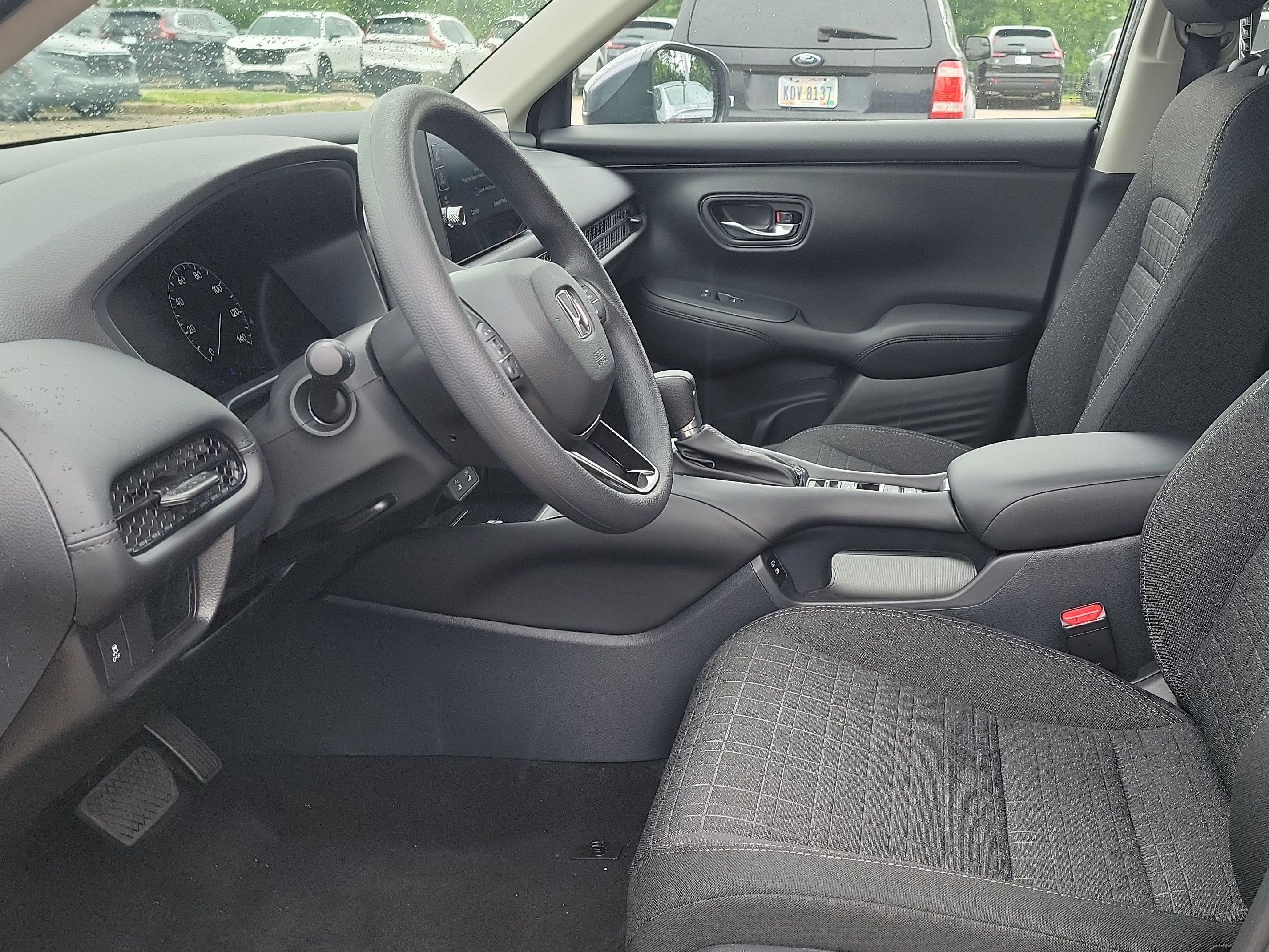 New 2027 Honda HR-V LX image 4