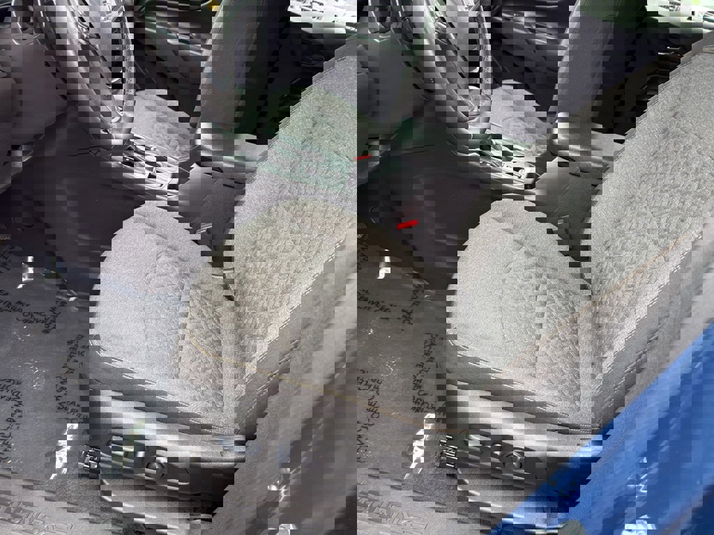 Used 2024 Chevrolet Equinox LT image 10