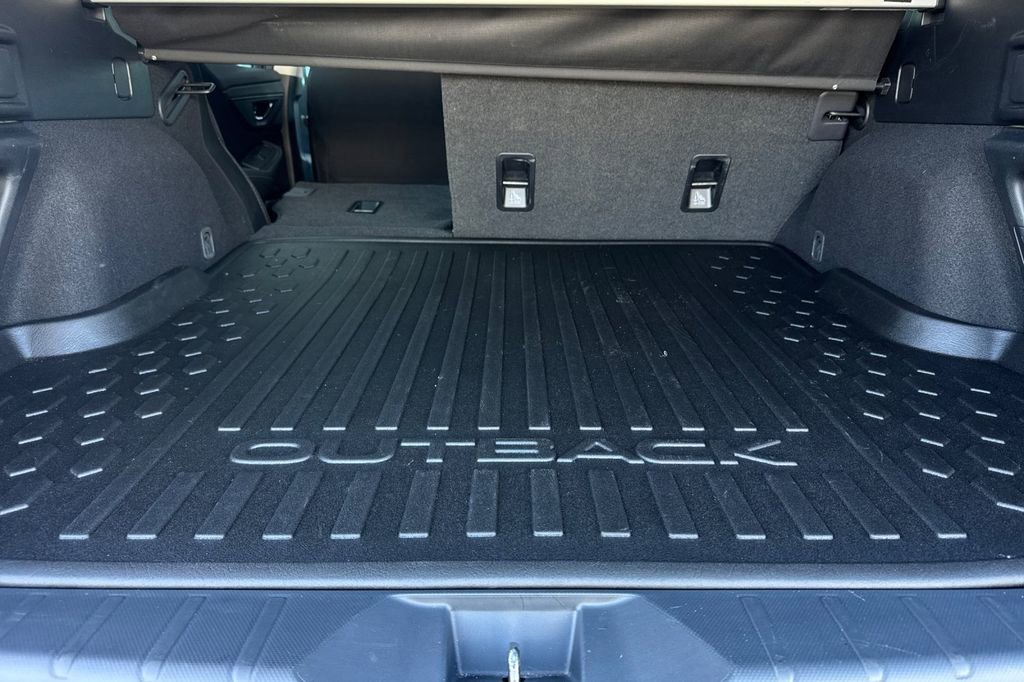 Certified 2025 Subaru Outback Premium w/ Popular Package #1A image 15