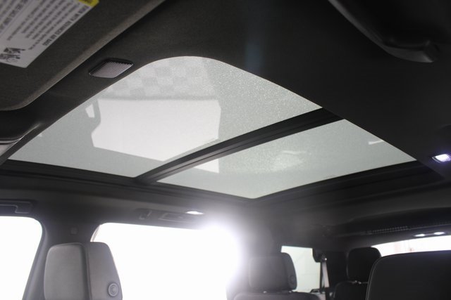 Used 2023 Chevrolet Tahoe Z71 w/ Luxury Package image 11