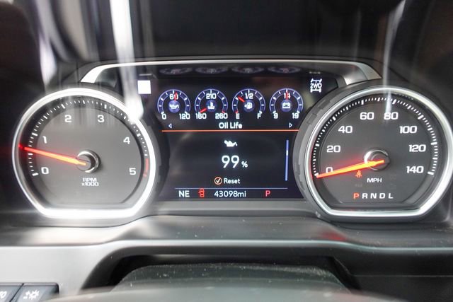 Used 2020 Chevrolet Silverado 3500 High Country w/ Technology Package image 20