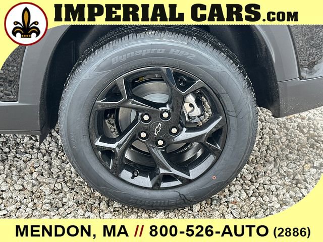 New 2026 Chevrolet Trax LT w/ Driver Confidence Package FWD image 8