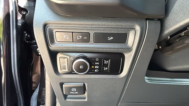 Used 2024 Ford F150 XLT w/ Equipment Group 302A MID AWD/4WD image 18