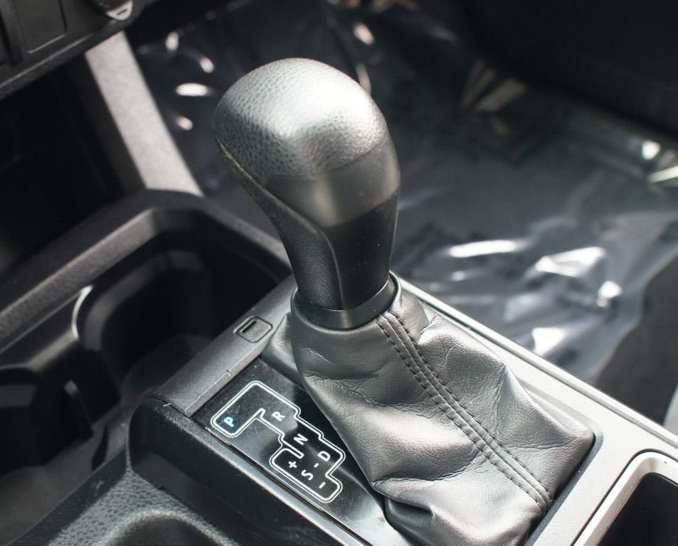 Used 2022 Toyota Tacoma SR AWD/4WD image 10