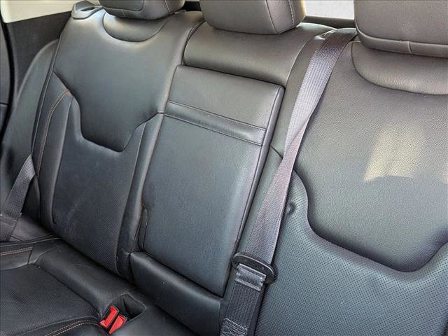 Used 2018 Jeep Compass Limited w/ Safe & Security Group AWD/4WD image 12