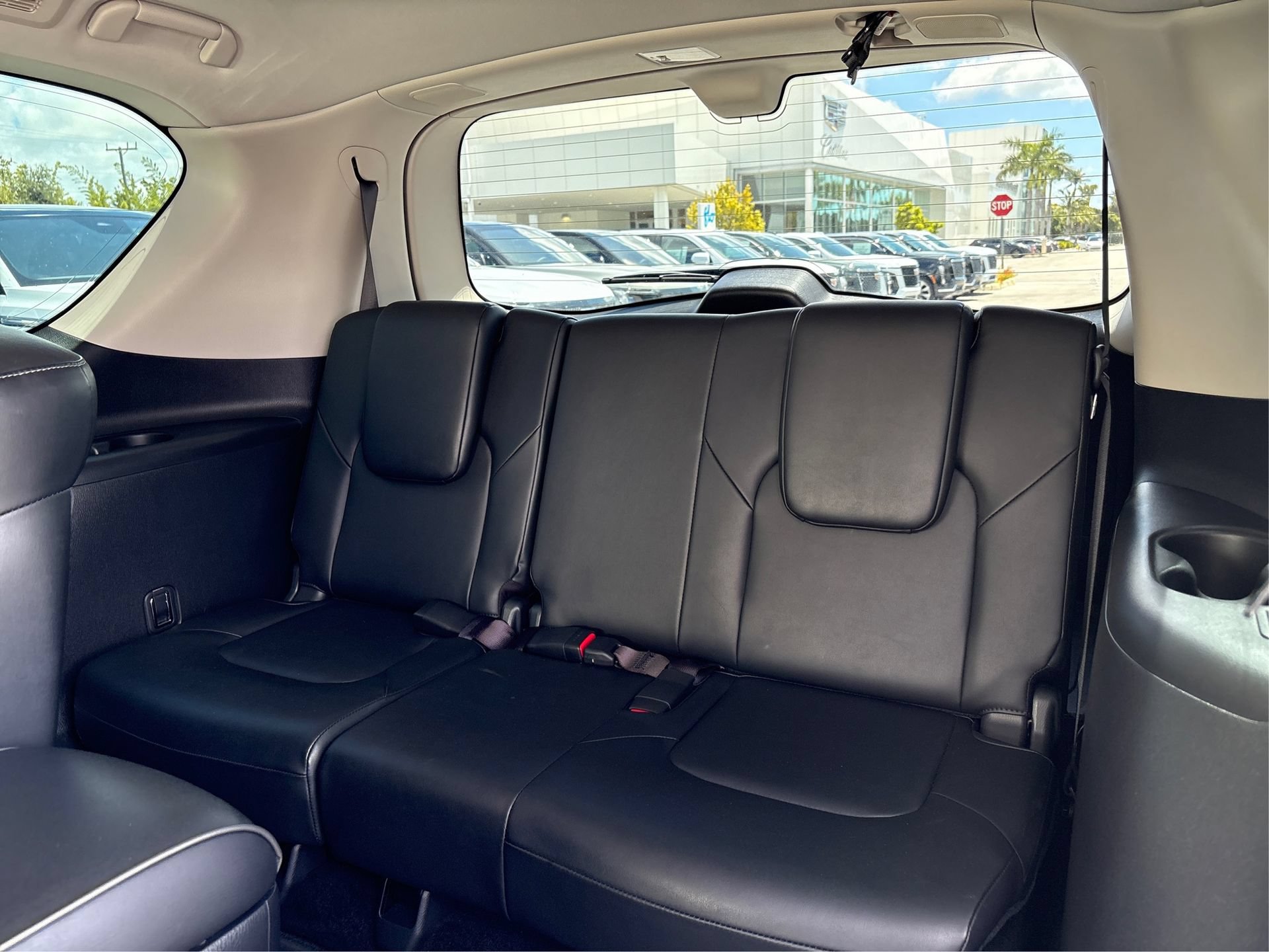 Used 2022 INFINITI QX80 Luxe w/ Cargo Package RWD image 12