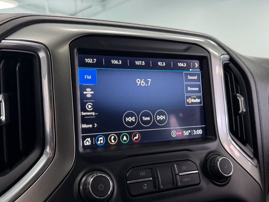 Used 2021 Chevrolet Silverado 1500 LTZ w/ Technology Package AWD/4WD image 26