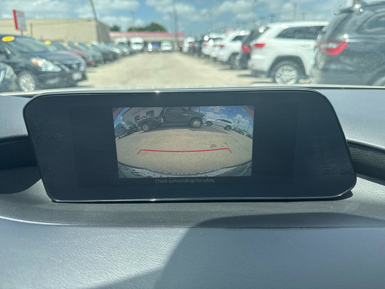 Used 2025 MAZDA MAZDA3 s FWD image 21