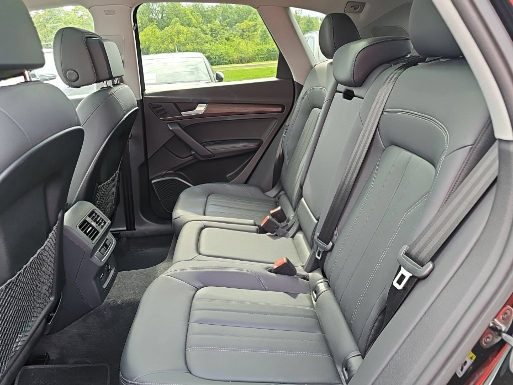 Certified 2024 Audi Q5 2.0T Premium Plus AWD/4WD image 14