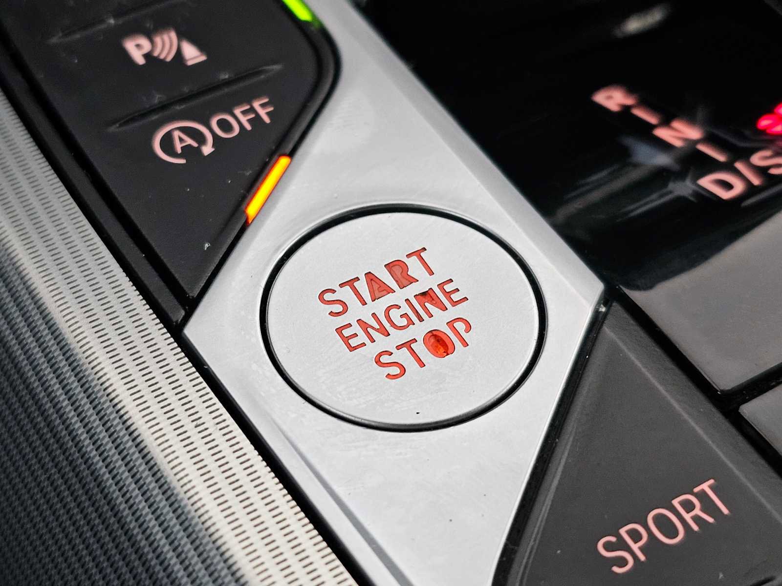 Used 2024 BMW 430i xDrive Coupe w/ Premium Package image 57