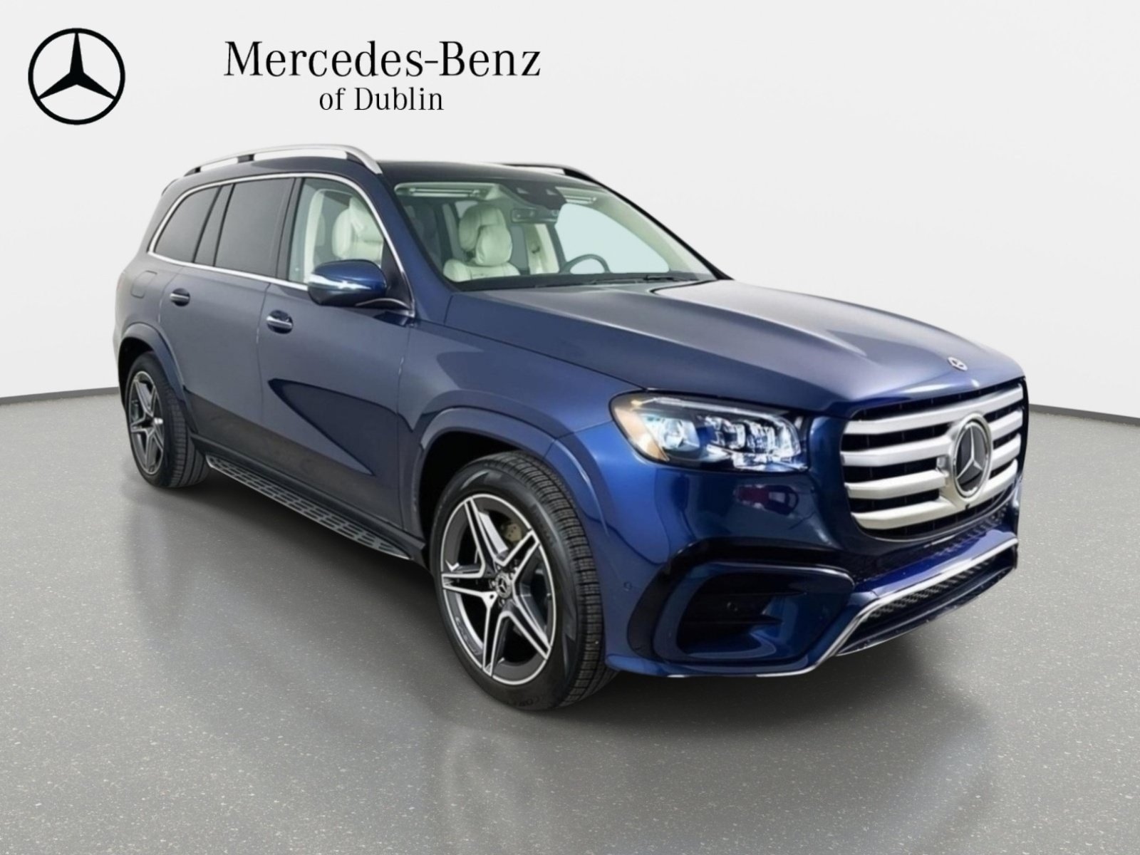 Certified 2026 Mercedes-Benz GLS 450 4MATIC image 3