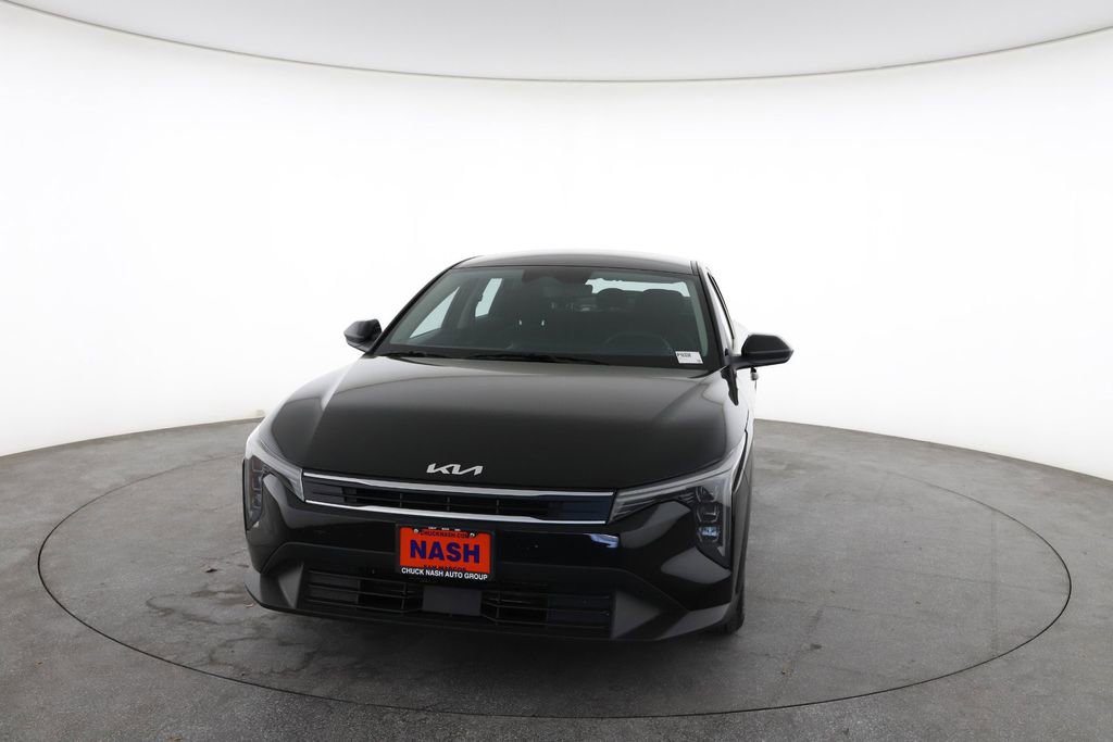 Used 2025 Kia K4 LXS image 4