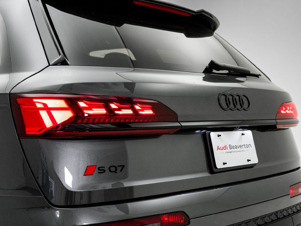 New 2026 Audi SQ7 Prestige AWD/4WD image 44