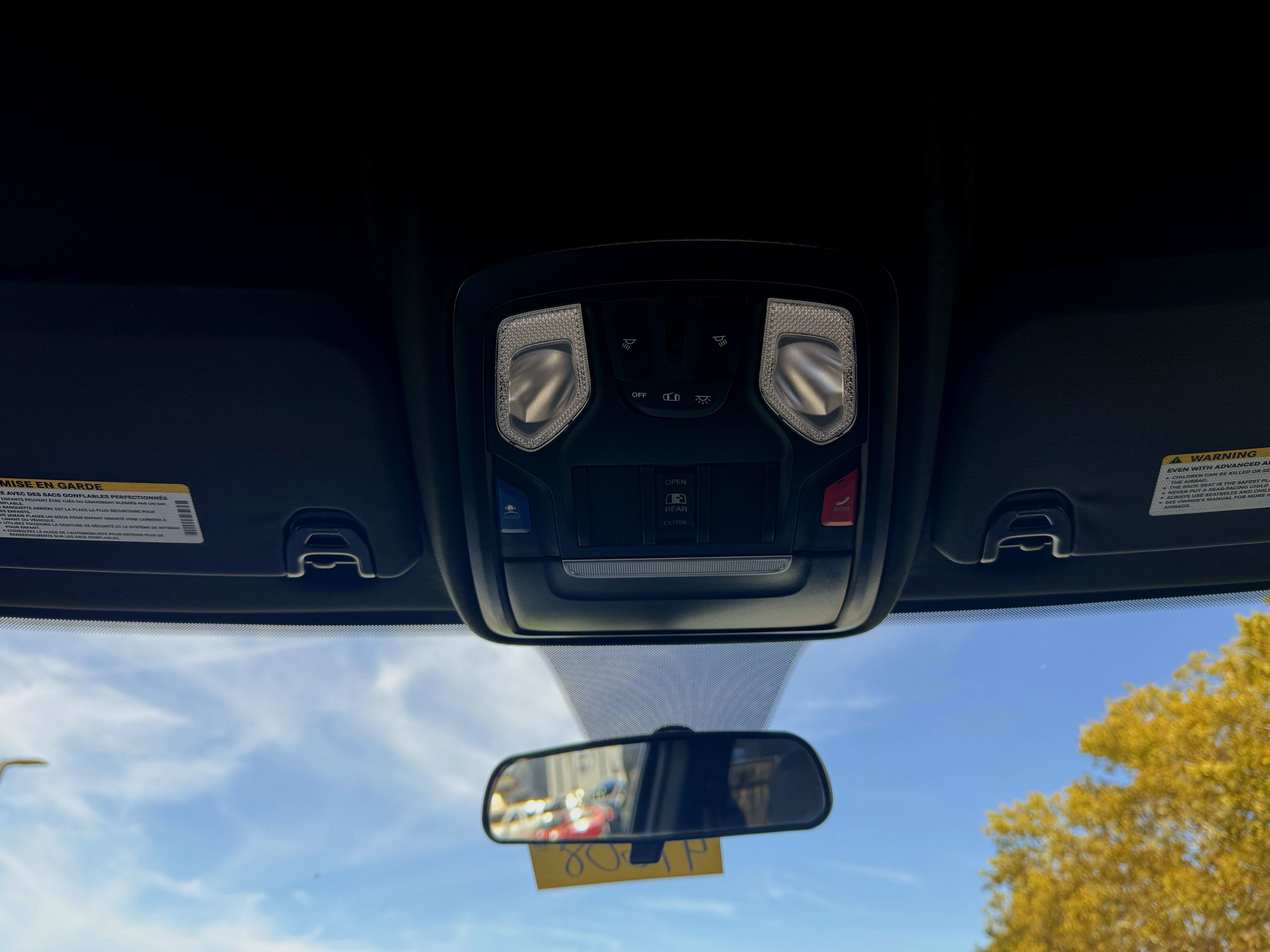 Used 2024 RAM 2500 Tradesman w/ Chrome Appearance Group image 24