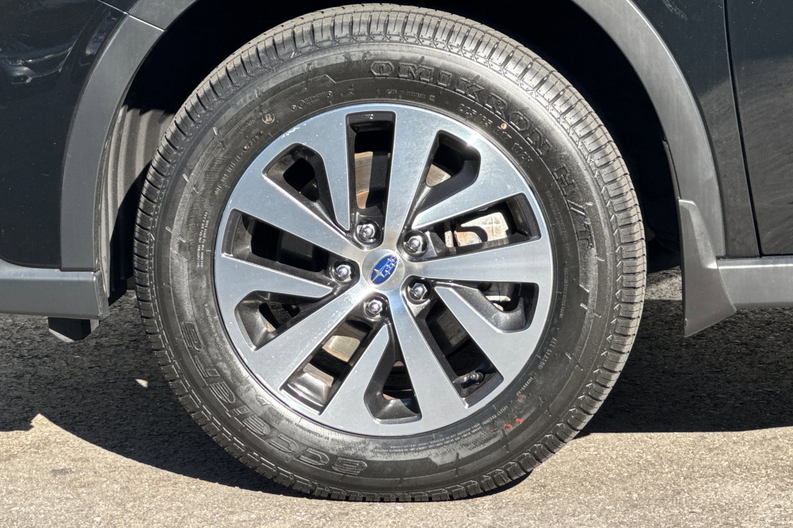 Used 2020 Subaru Outback Premium image 11