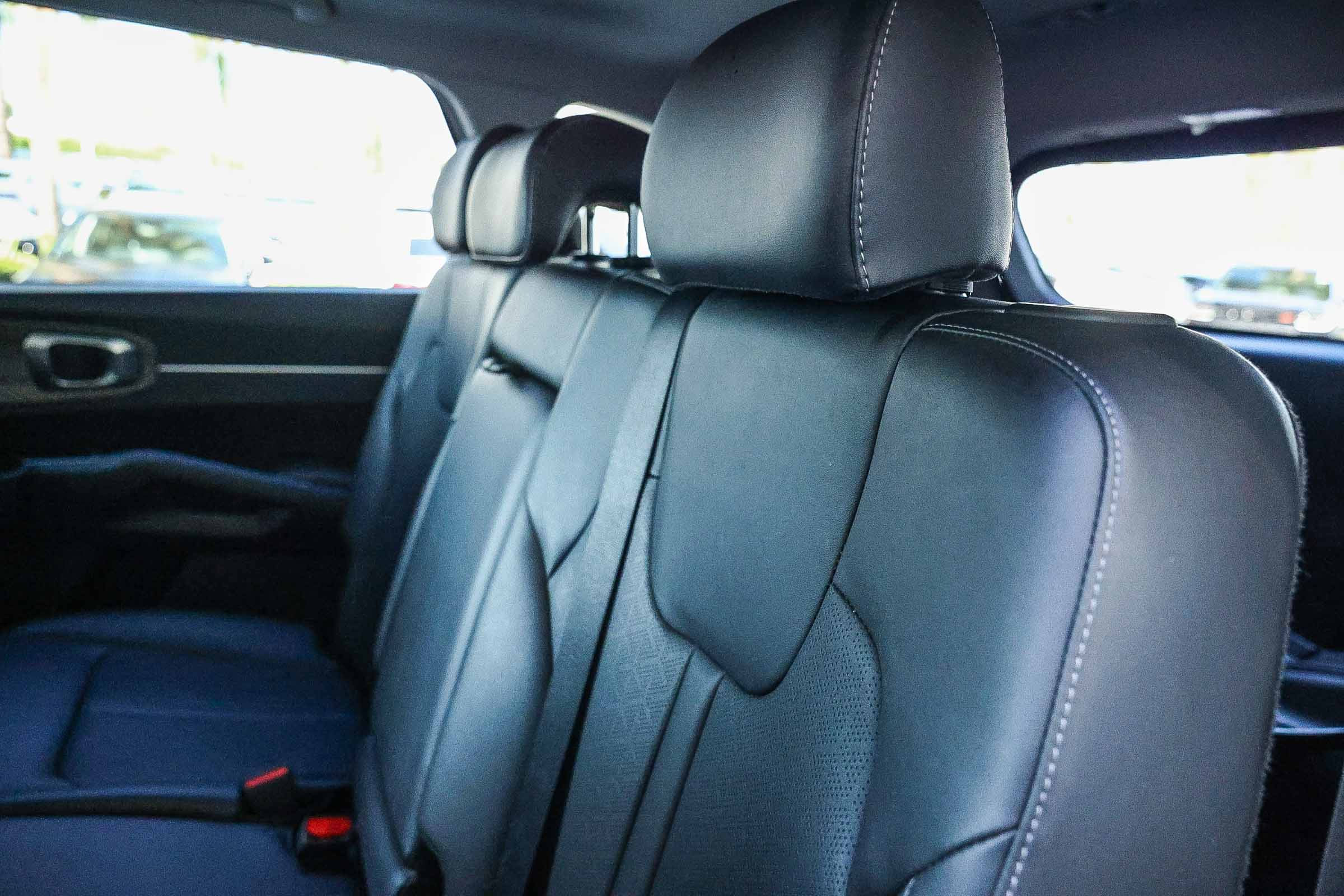 Used 2022 Kia Sorento S w/ Panoramic Sunroof Package image 25