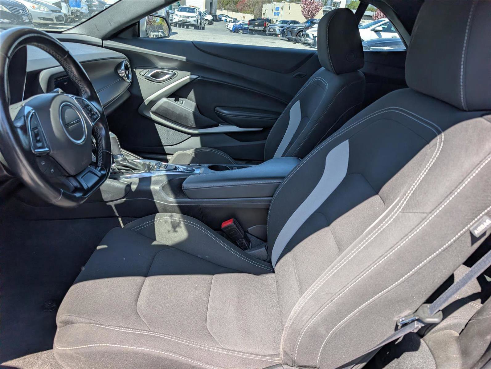 Used 2023 Chevrolet Camaro LT image 14