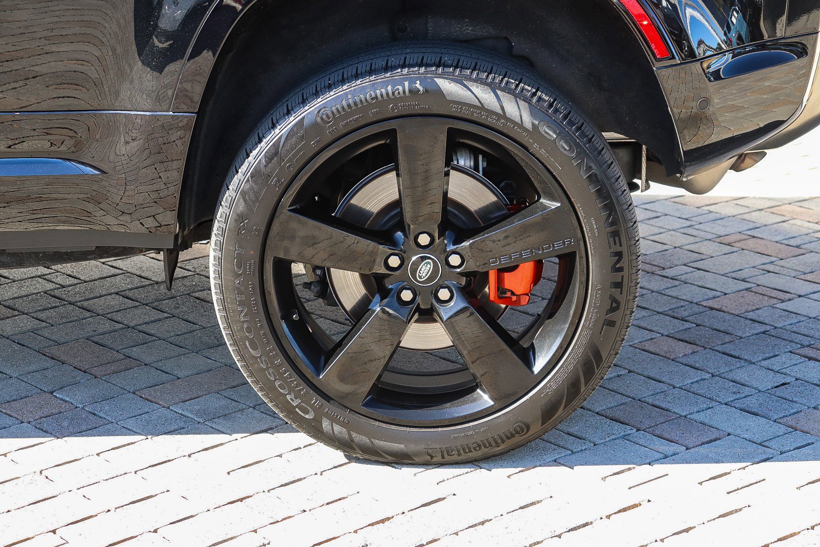 Used 2023 Land Rover Defender 110 X image 12