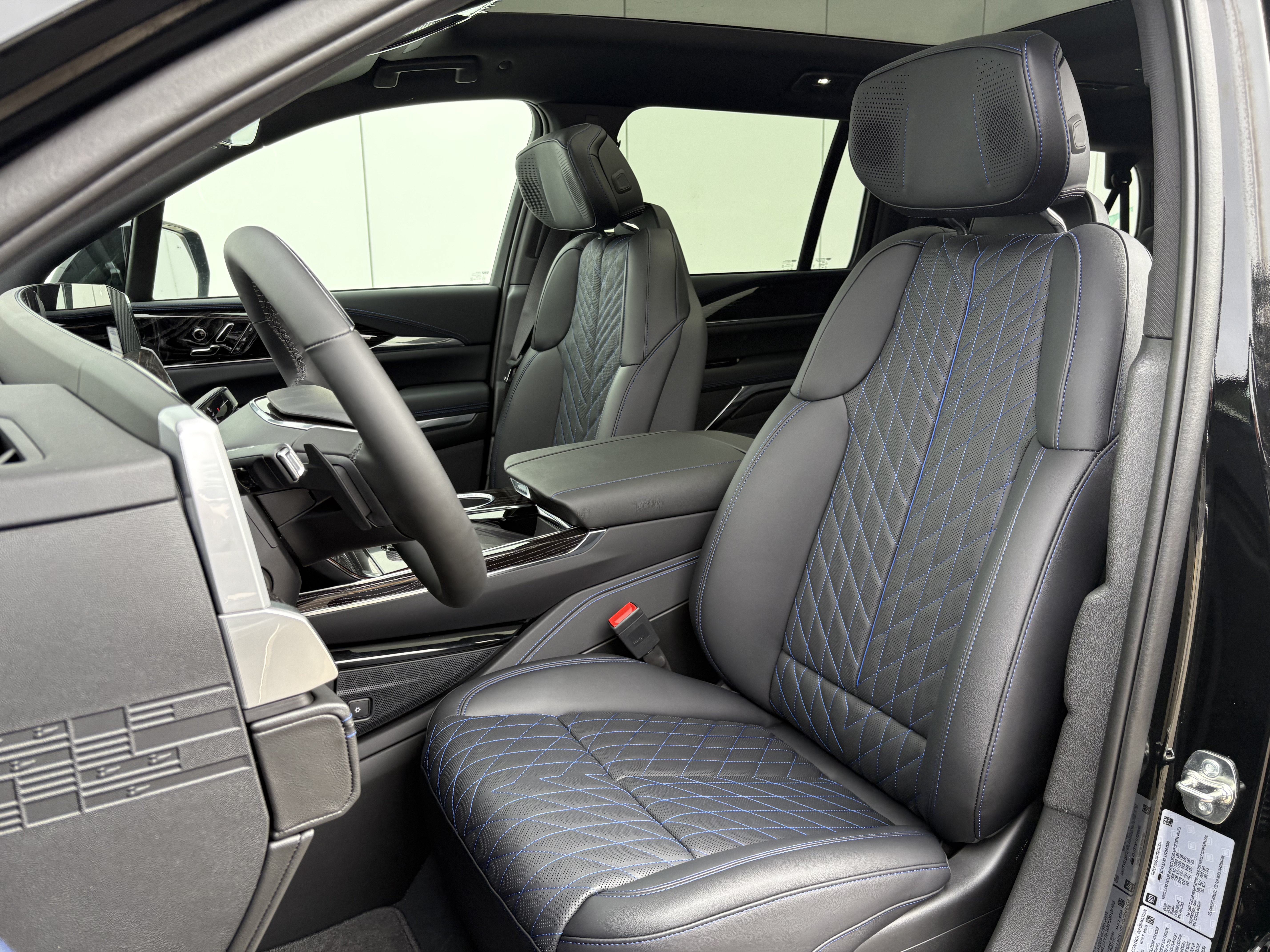 New 2026 Cadillac Escalade IQL Sport 1 AWD/4WD image 13