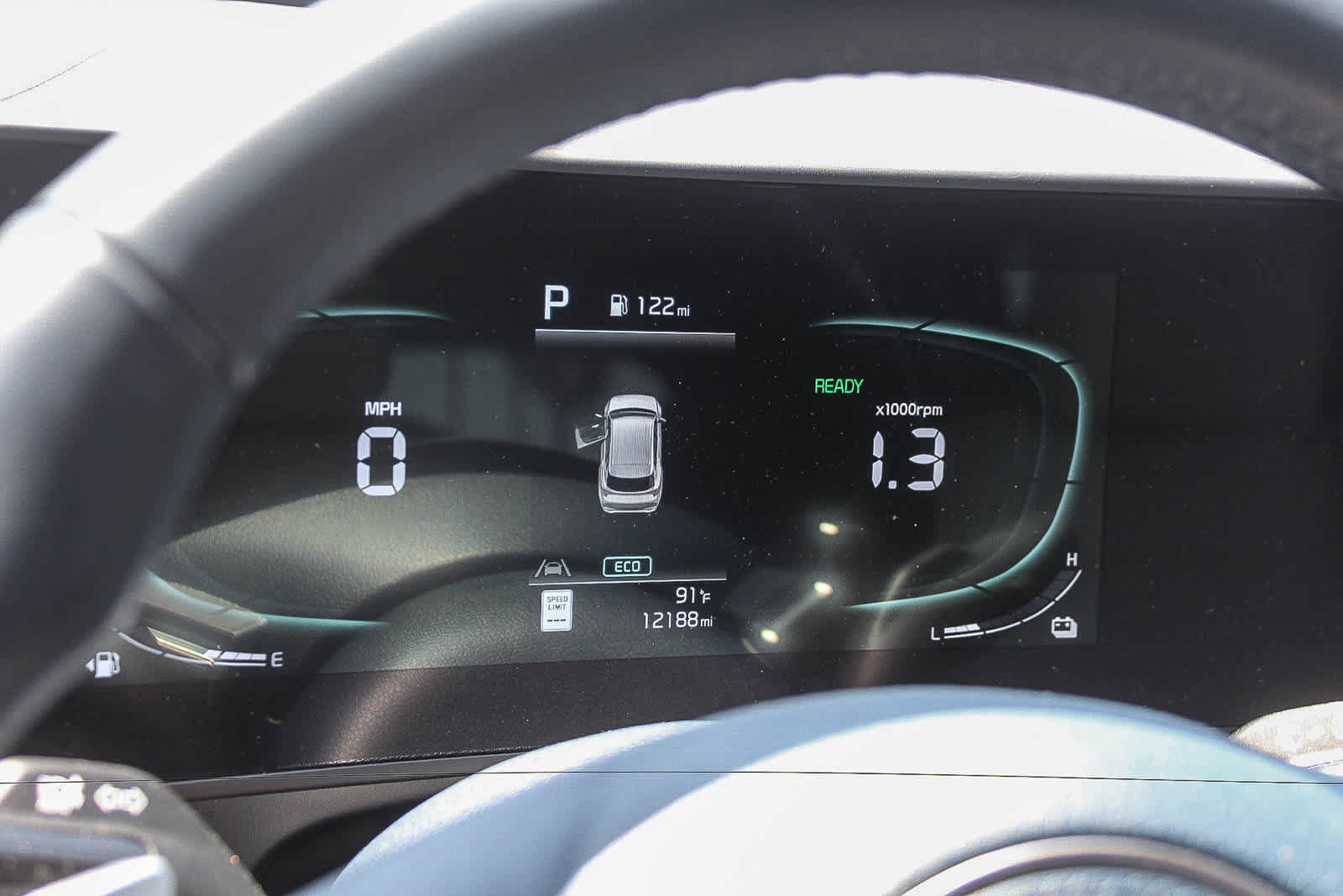 Used 2025 Kia Sportage EX AWD/4WD image 28