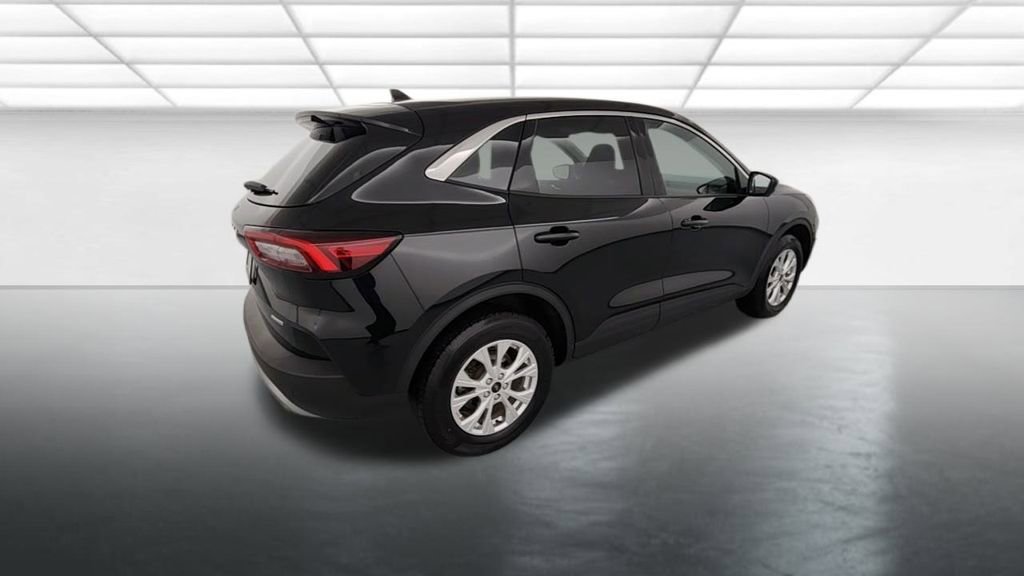 Used 2023 Ford Escape Active w/ Tech Pack #2 image 8