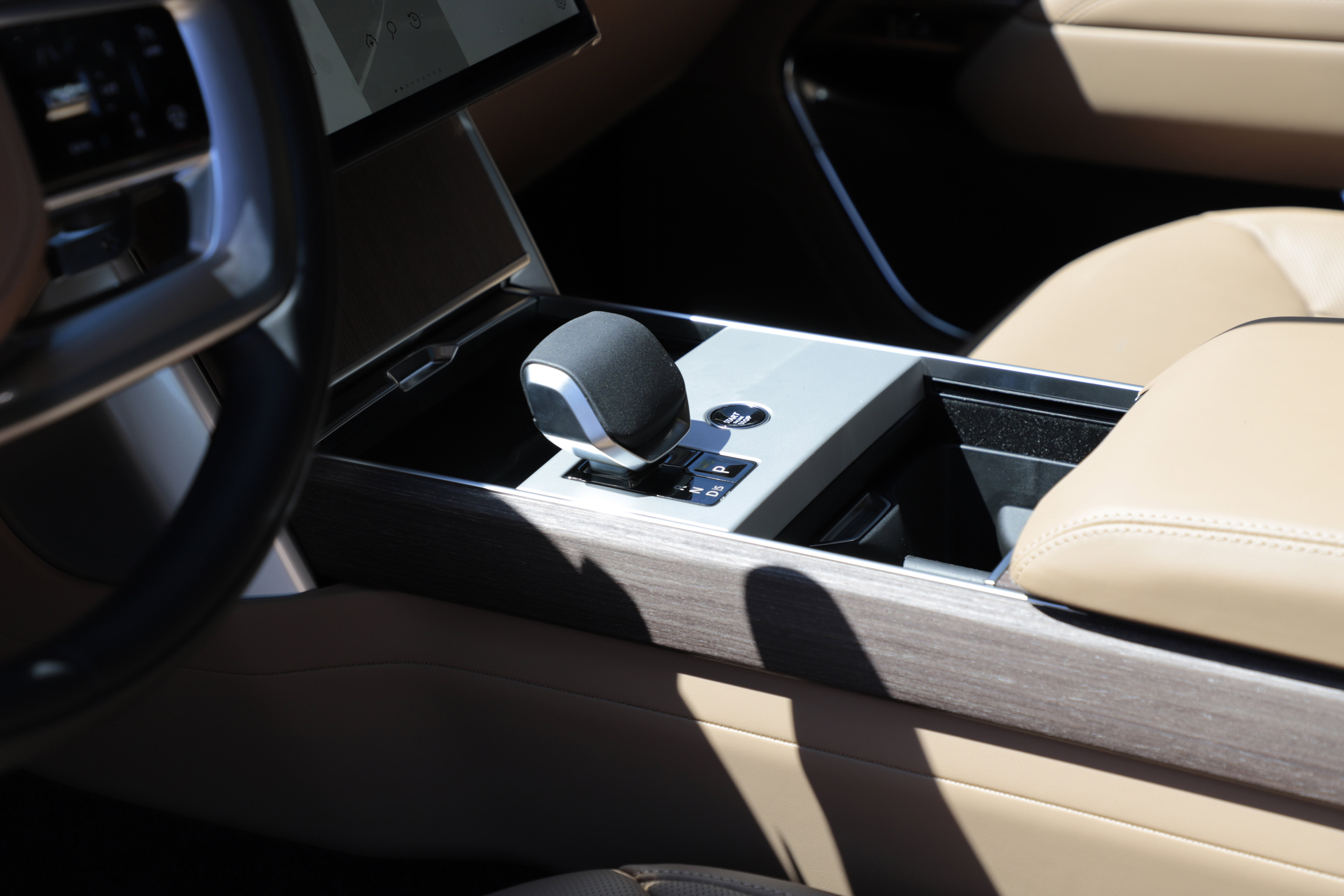 New 2026 Land Rover Range Rover SE AWD/4WD image 22
