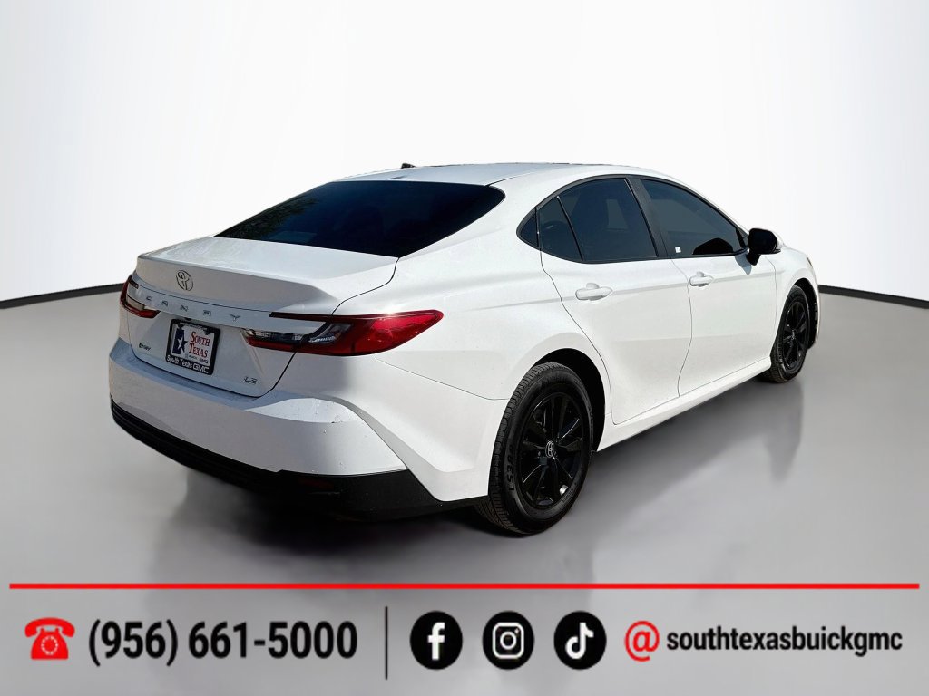 Used 2025 Toyota Camry LE w/ Convenience Package FWD image 8