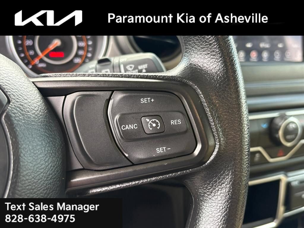 Used 2023 Jeep Wrangler Unlimited Sport AWD/4WD image 22