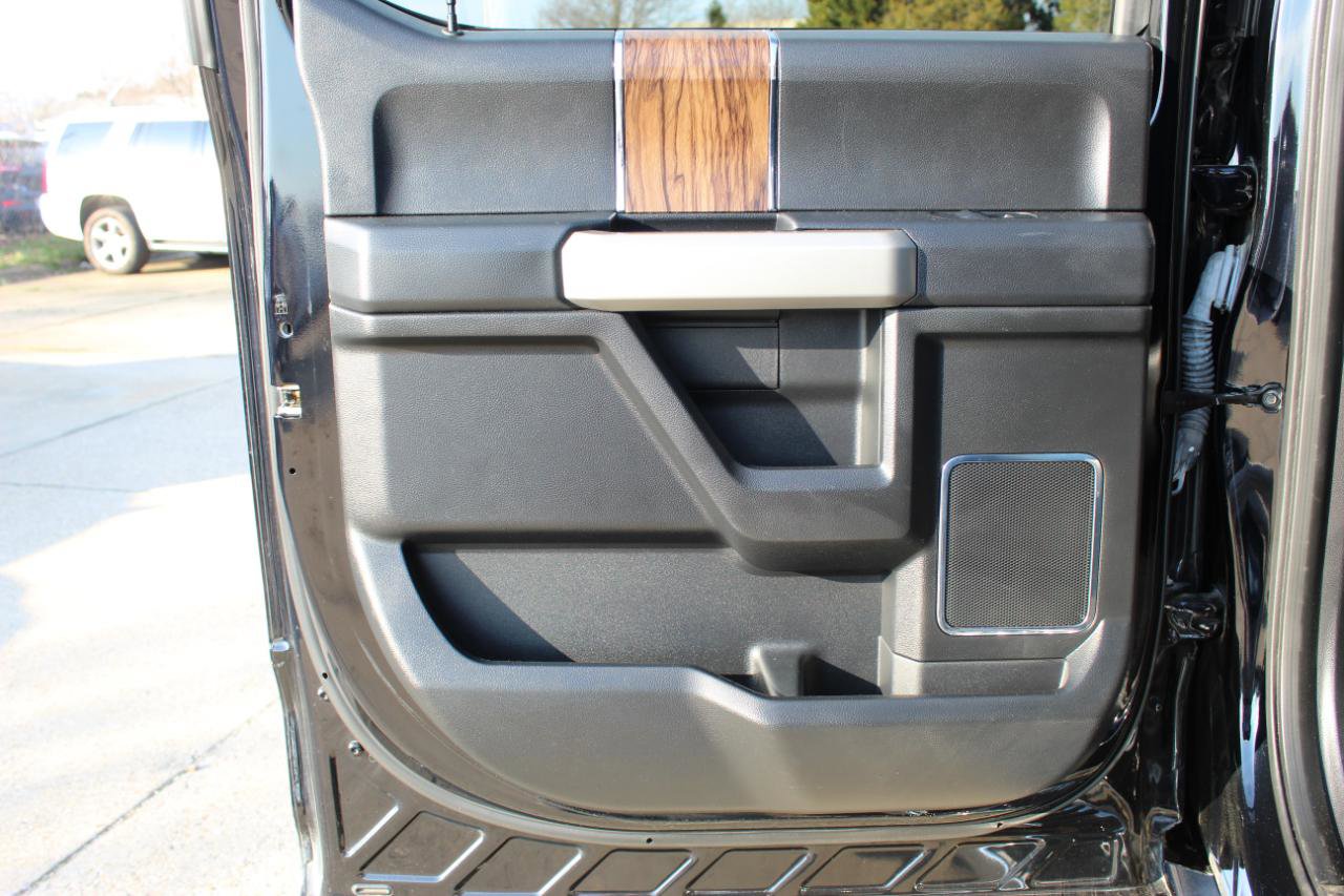 Used 2018 Ford F150 Lariat image 14