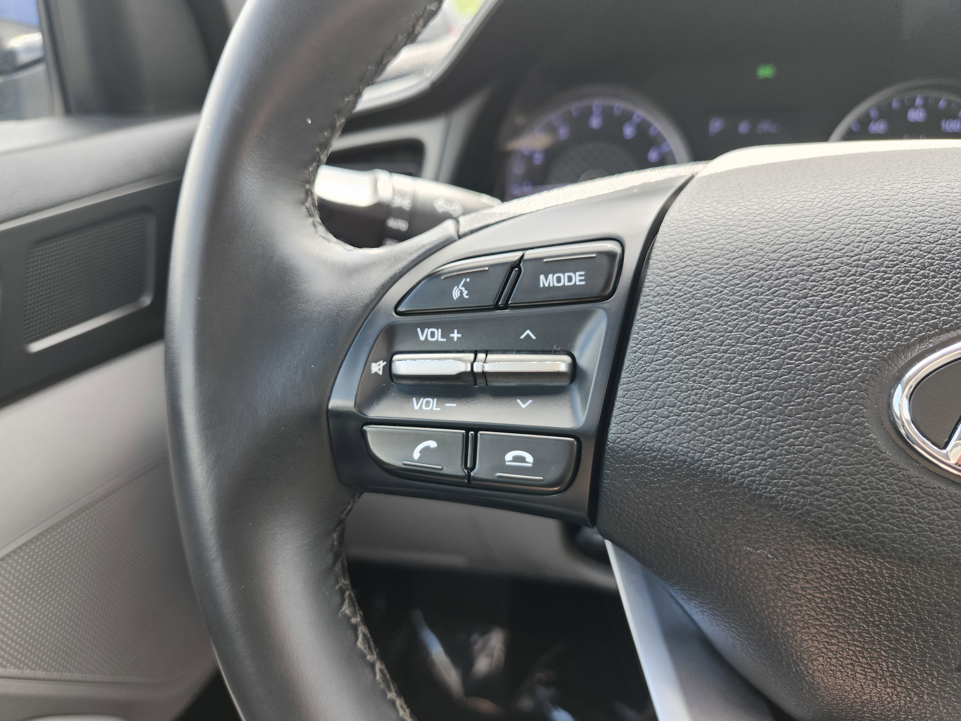 Used 2019 Hyundai Elantra Value Edition FWD image 31