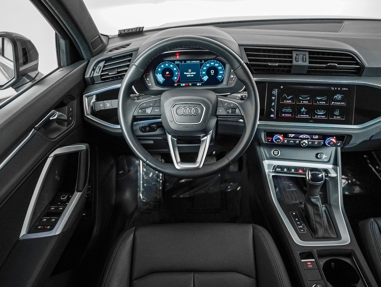 Certified 2024 Audi Q3 2.0T Premium w/ Convenience Package AWD/4WD image 15