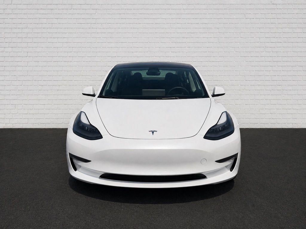 Used 2023 Tesla Model 3 Standard Range RWD image 2