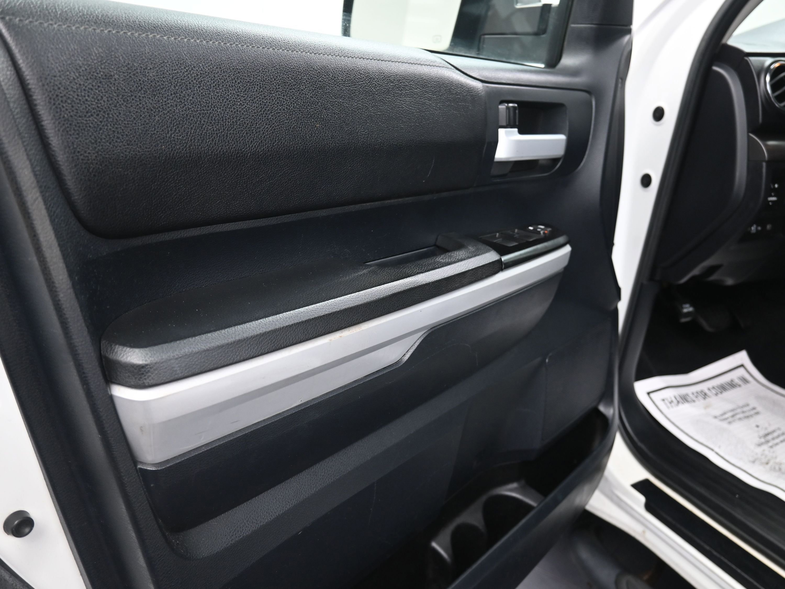 Used 2018 Toyota Tundra SR5 image 19