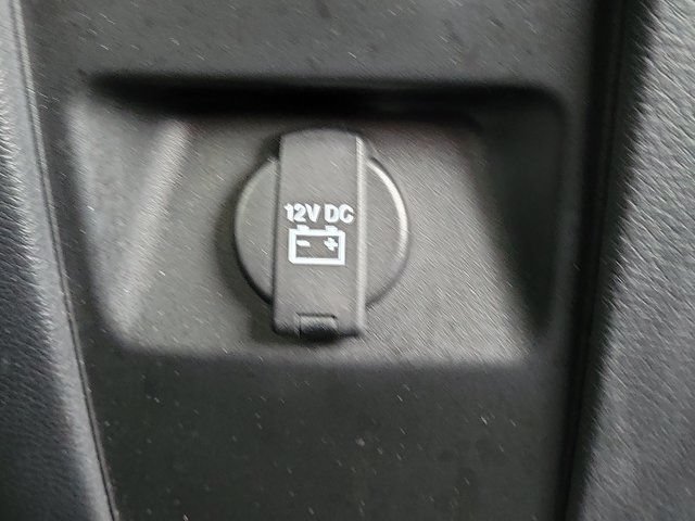 Used 2018 Dodge Journey SE FWD image 6