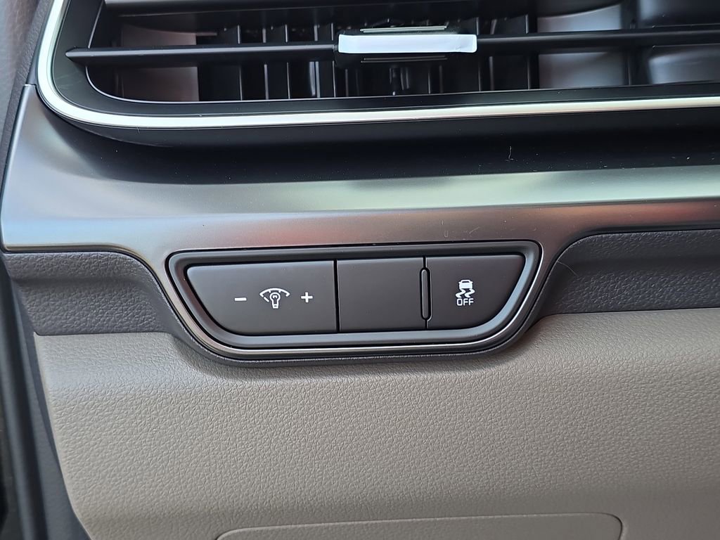 New 2026 Kia Carnival FWD image 27