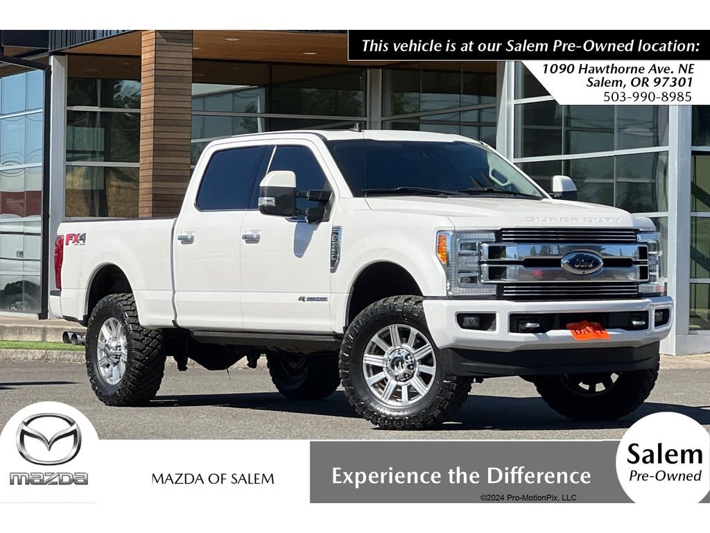 Used 2019 Ford F350 Limited image 1