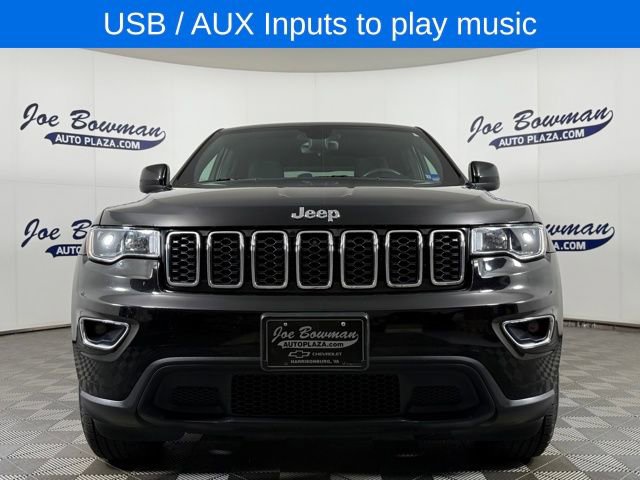 Used 2017 Jeep Grand Cherokee Laredo w/ Quick Order Package 23E image 3