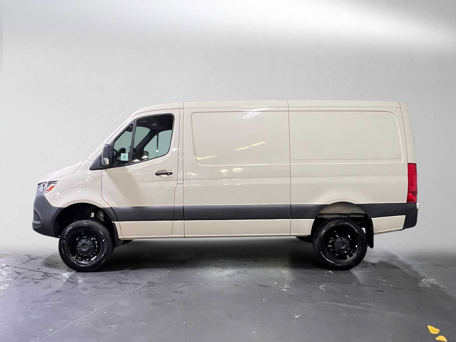 New 2025 Mercedes-Benz Sprinter 2500 image 6