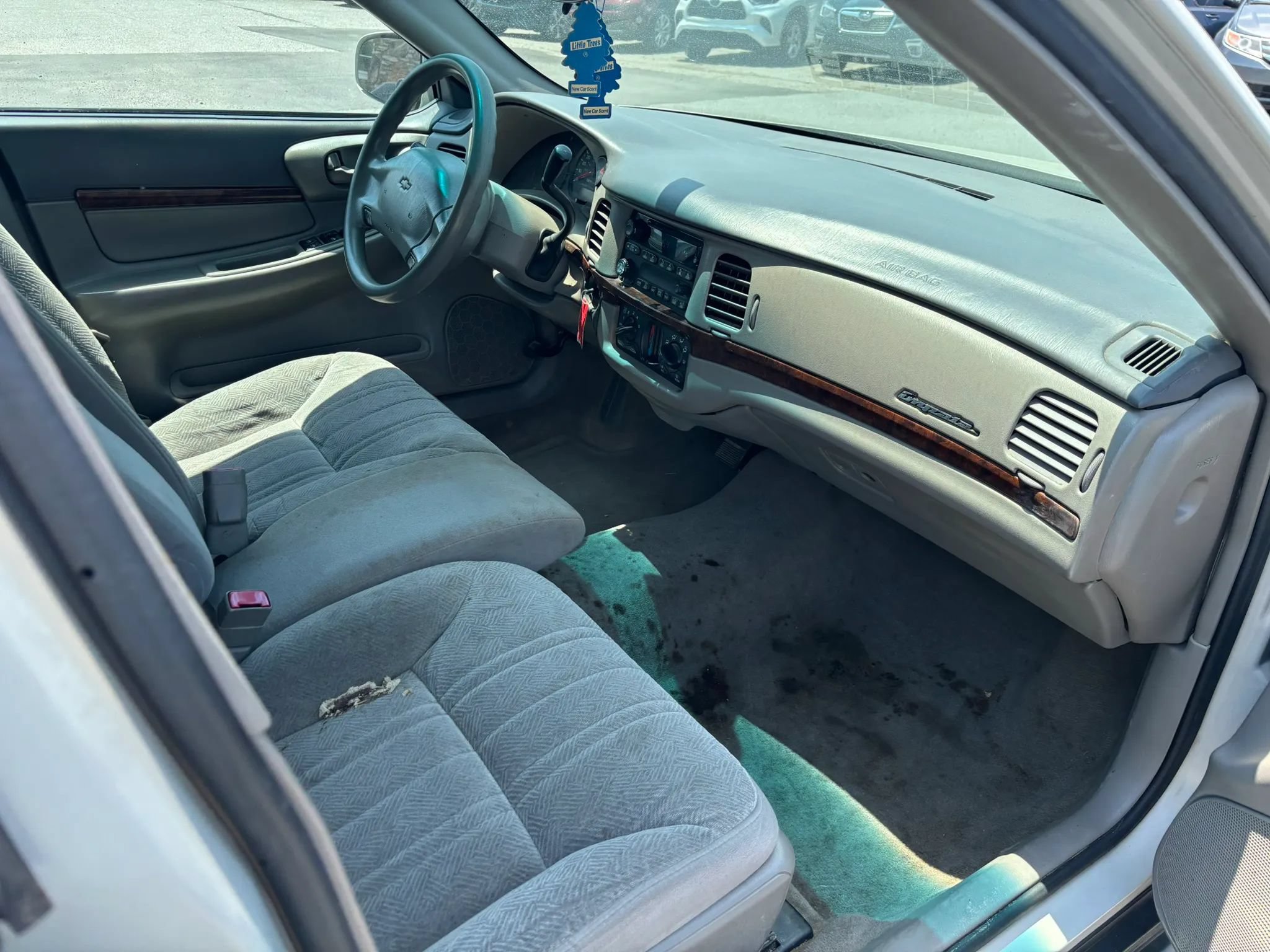 Used 2003 Chevrolet Impala FWD image 18