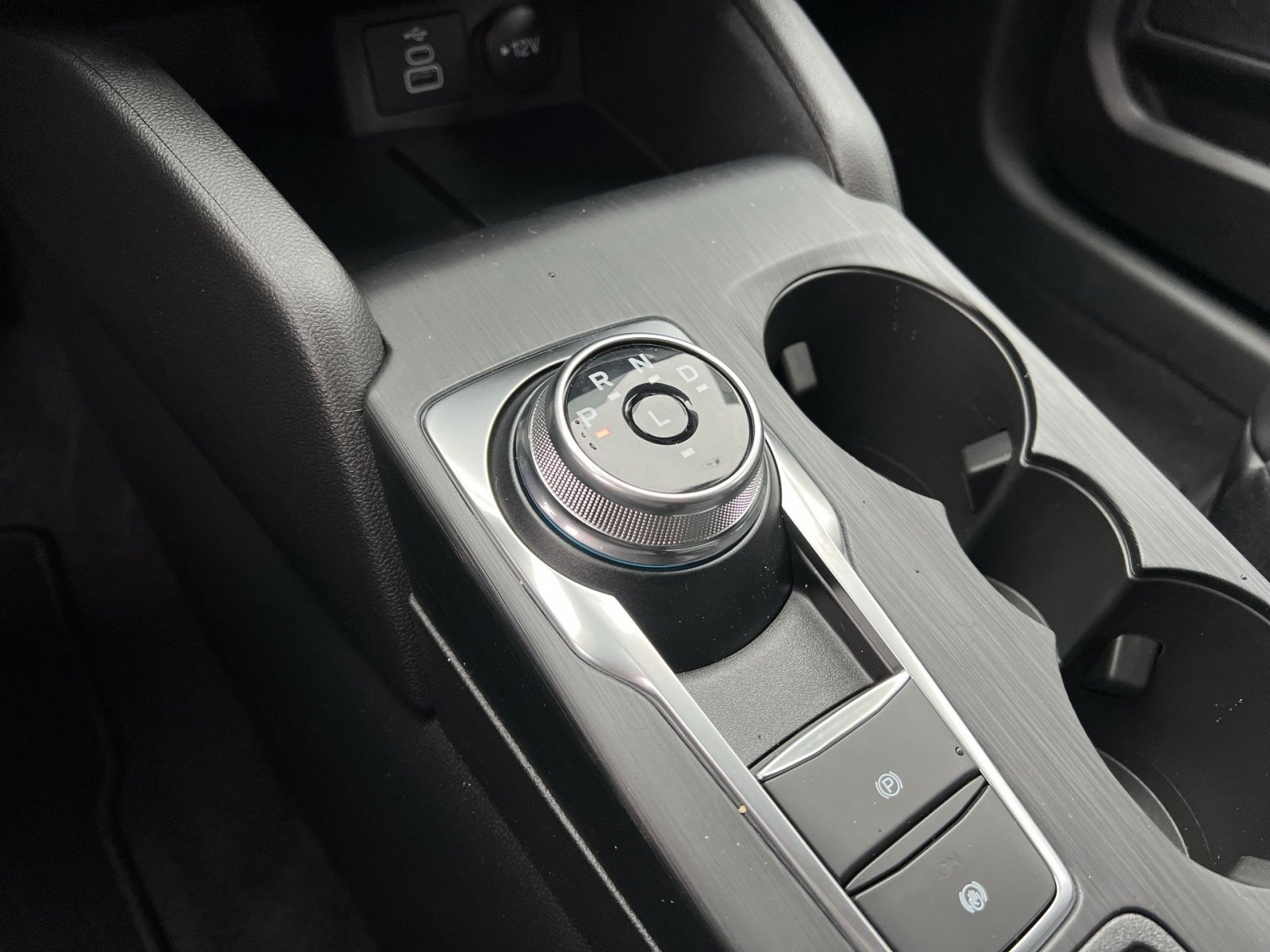 New 2026 Ford Escape ST-Line Select w/ Equipment Group 401A image 22