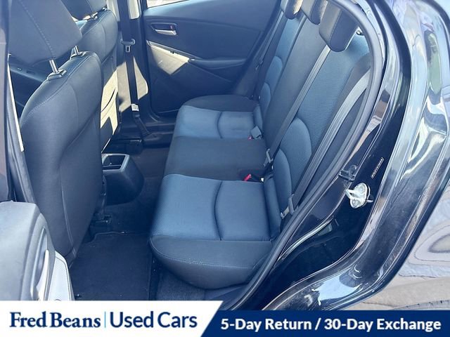 Used 2019 Toyota Yaris LE FWD image 7