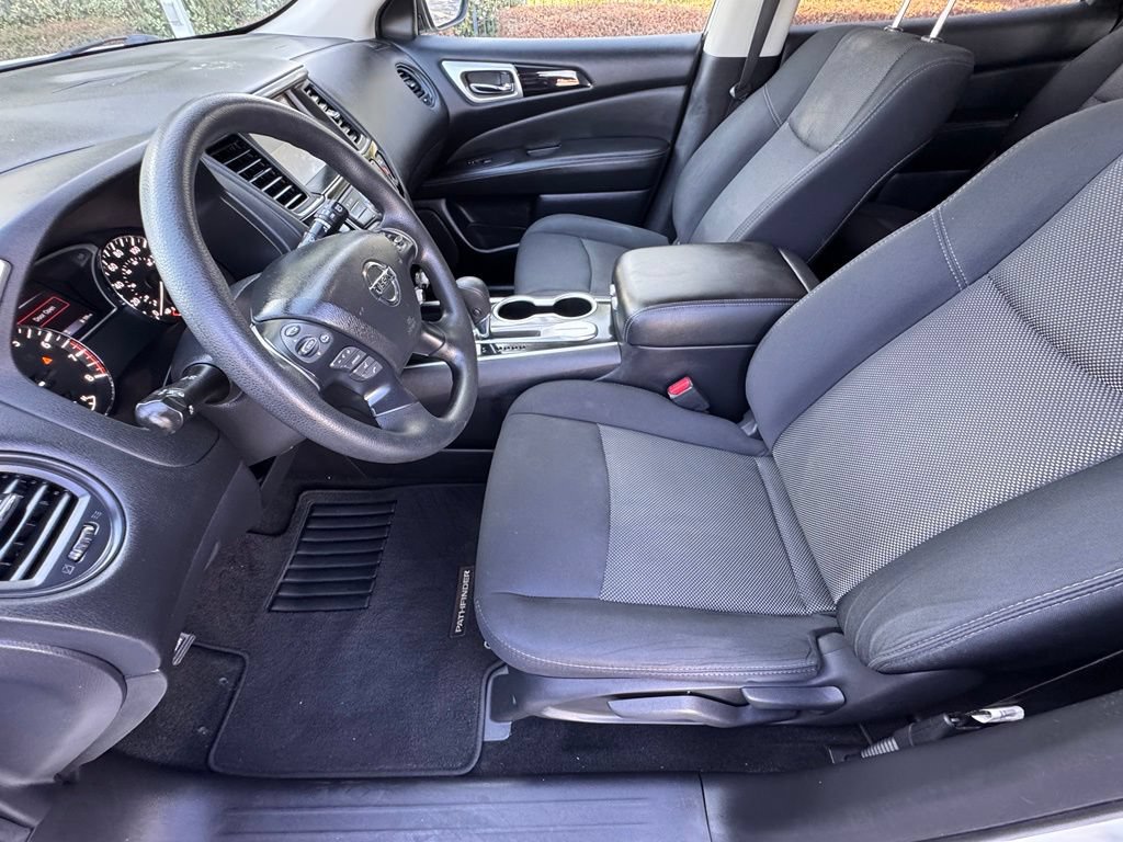 Certified 2019 Nissan Pathfinder S FWD image 11