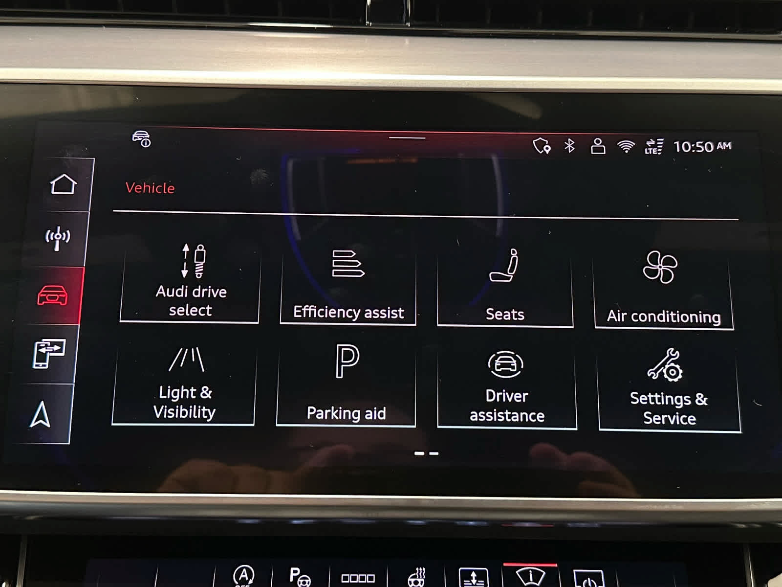 Used 2026 Audi A8 L 3.0T AWD/4WD image 35