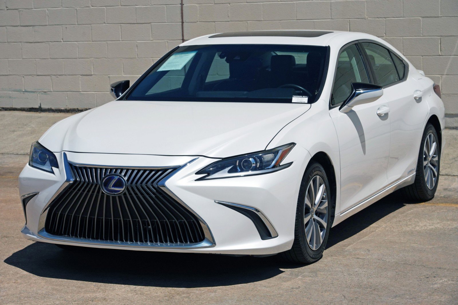 Used 2021 Lexus ES 300h w/ Accessory Package 2 FWD image 44