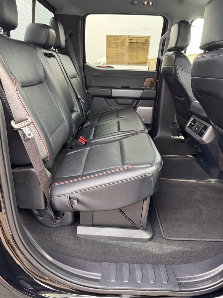 Used 2024 Ford F250 Lariat AWD/4WD image 16