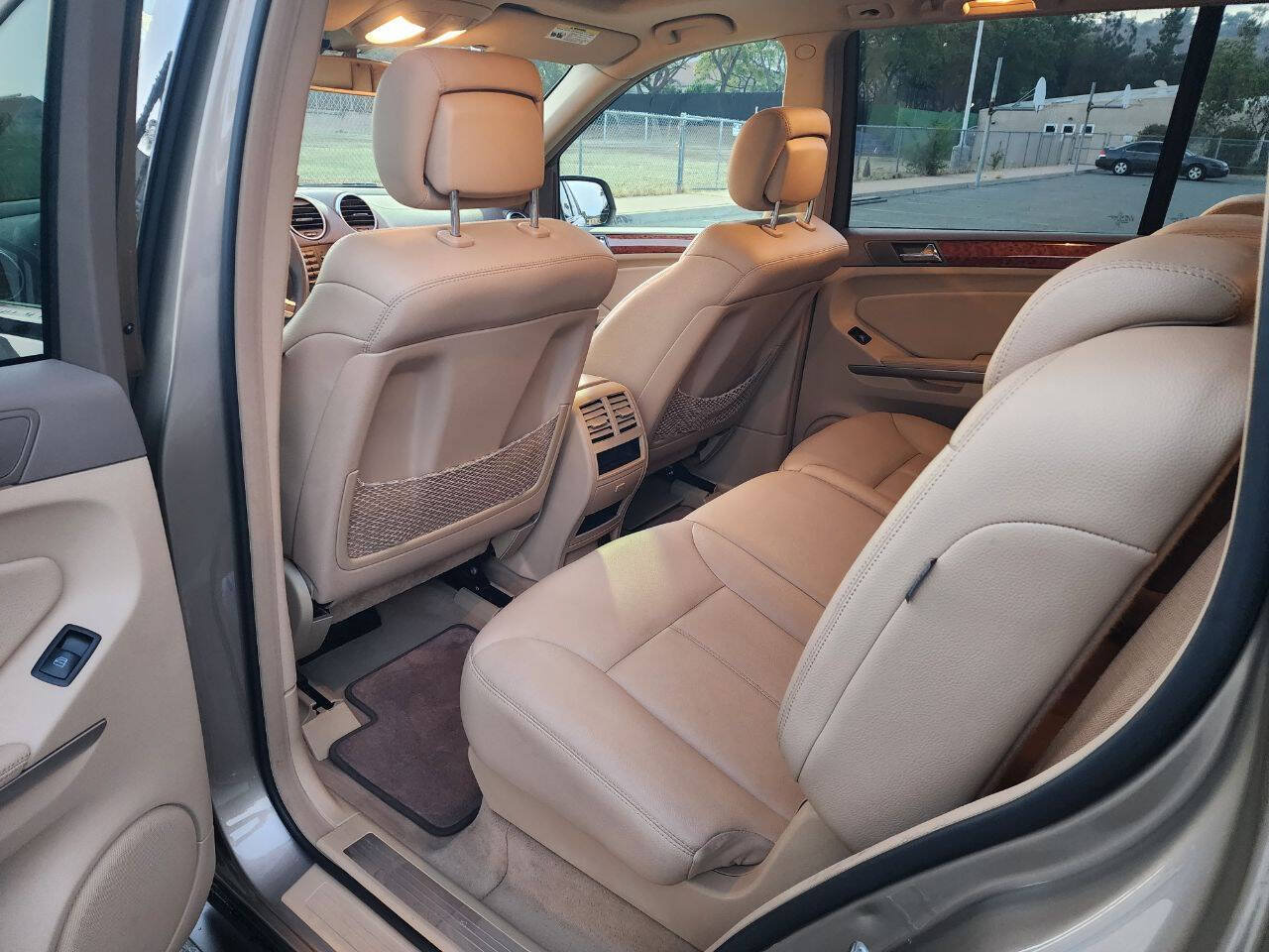 Used 2009 Mercedes-Benz GL 450 4MATIC image 26