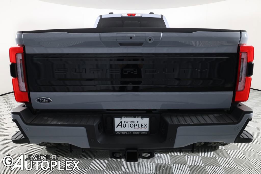 Used 2025 Ford F450 Platinum w/ FX4 Off-Road Package image 6