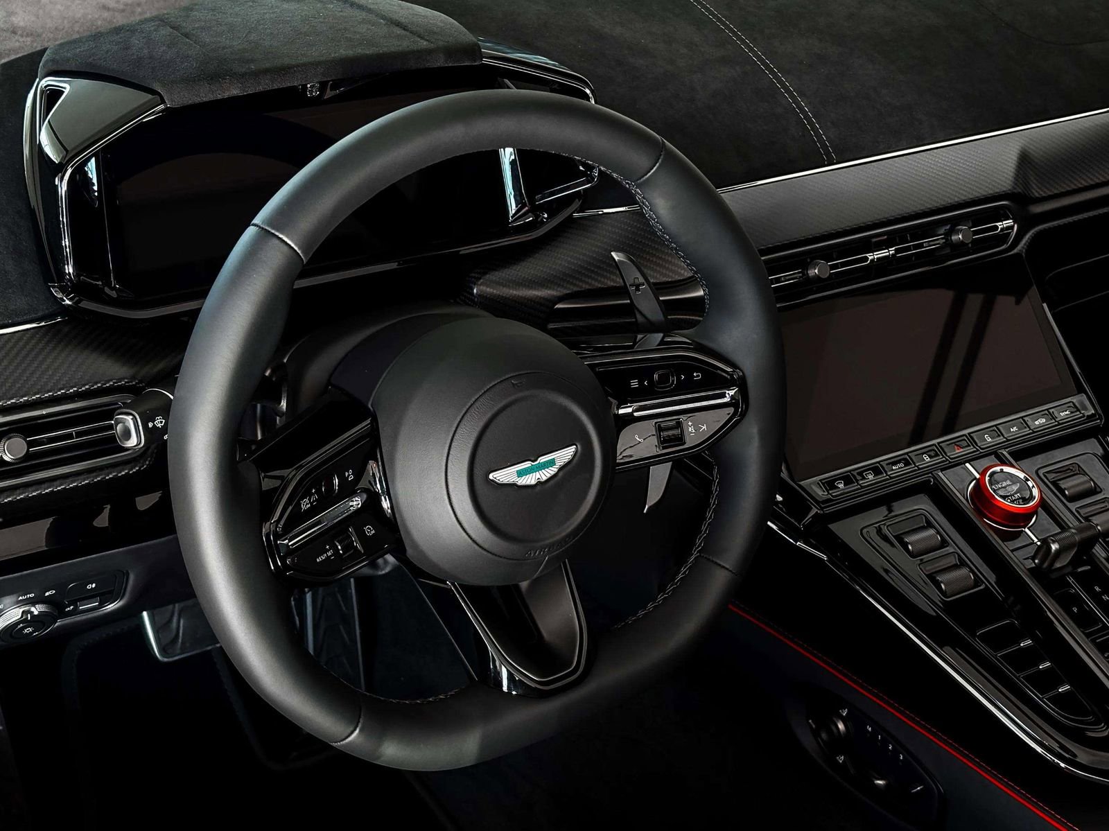 New 2026 Aston Martin V8 Vantage S image 31